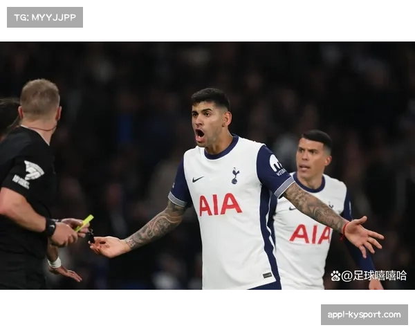 热刺更衣室气氛紧张，球迷嘘声引发主帅回应